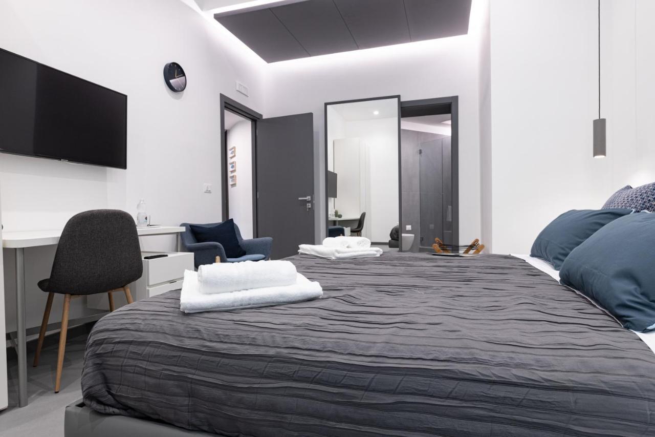 Tito'S Rooms Napels Buitenkant foto